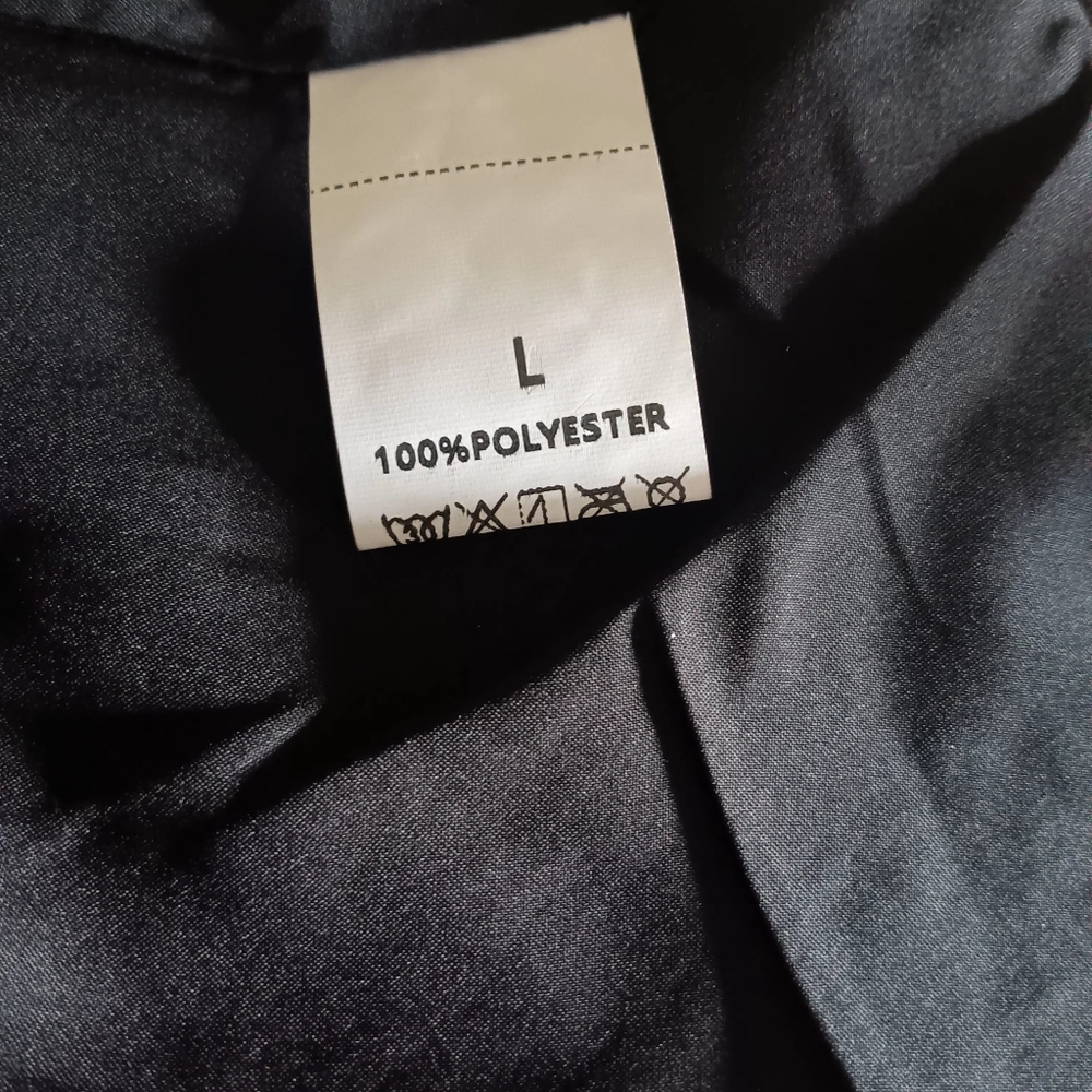 BLACK ONE SHOULDER BUTTON FRONT VEST L - Picture 4 of 5